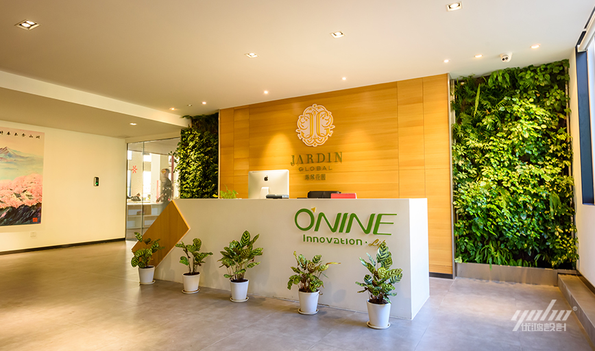 ling_1.jpg ling_1.jpg